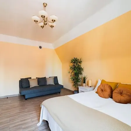 Market Square - Street Rynek 24 -2 Apartment *